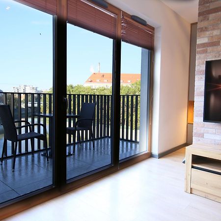 Apartimento Bulvar Prima Wroclaw Exterior photo